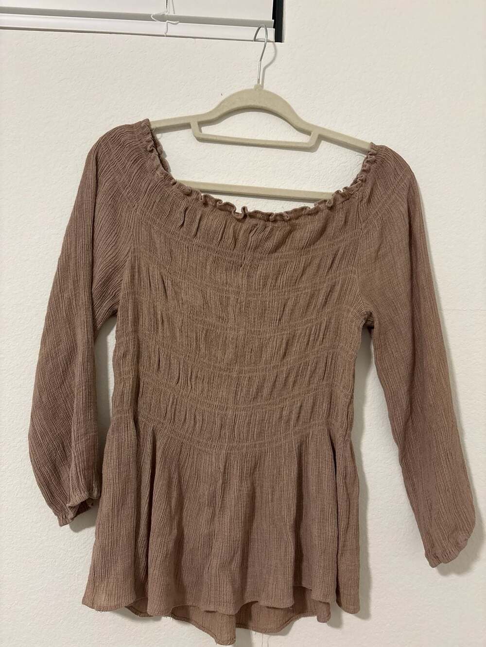 Zenobia Brown Smocked Peplum Long Sleeve Top Size 1XL